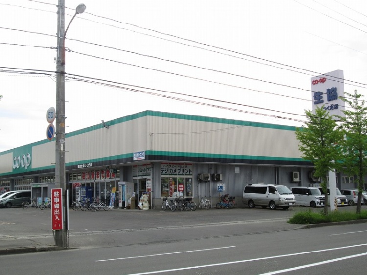 コープあおもりつくだ店
