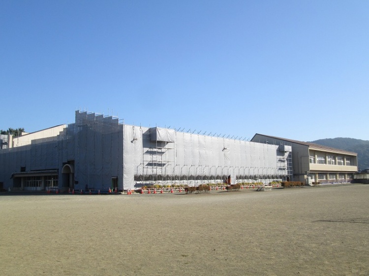 津志田小学校