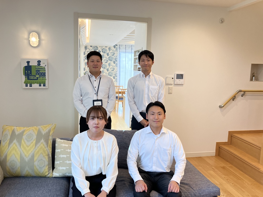 郡山展示場スタッフ写真です。