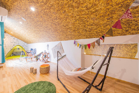 小屋裏 イメージ画像